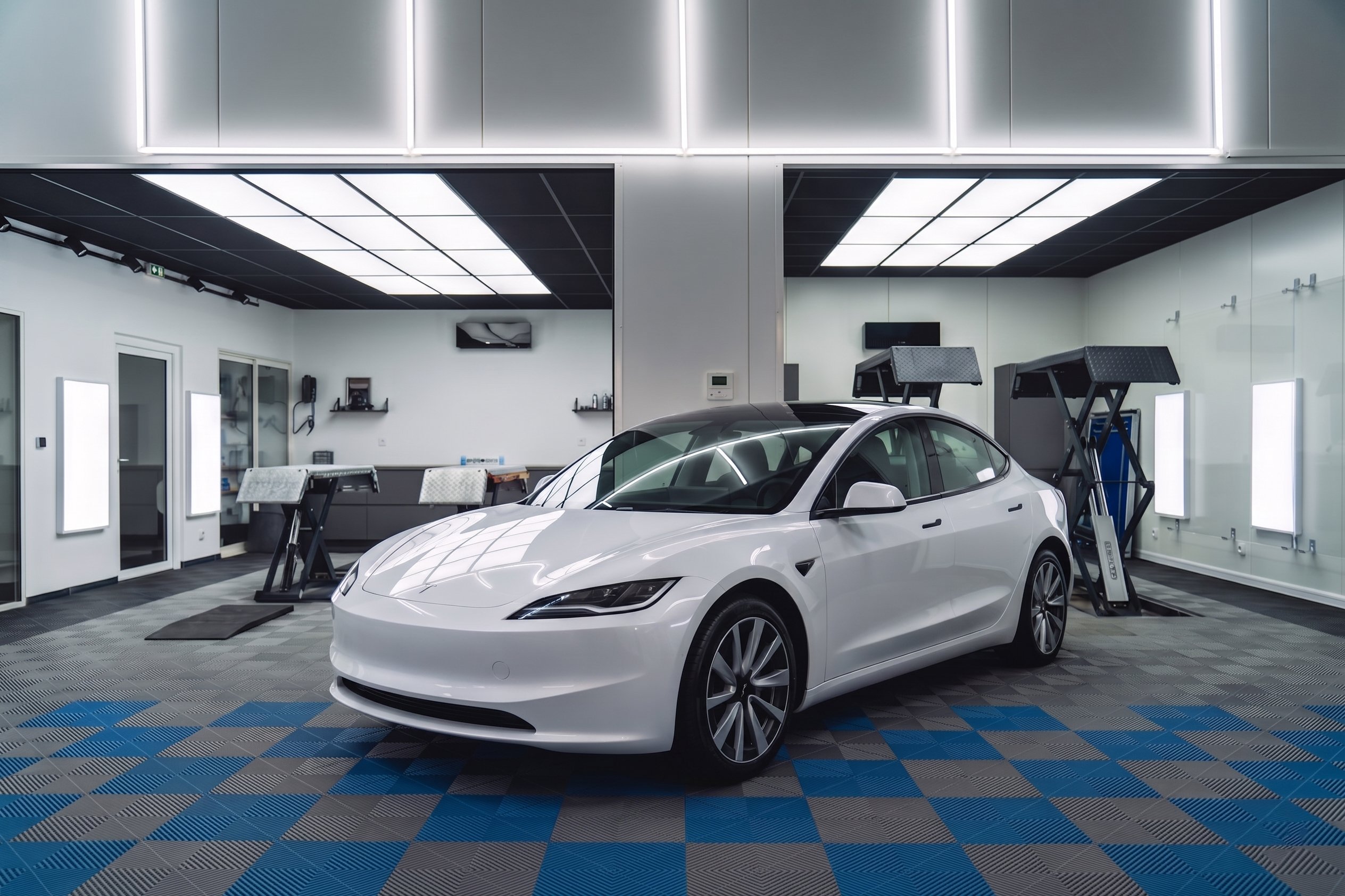 Protection PPF Tesla — film de protection carrosserie ByFab