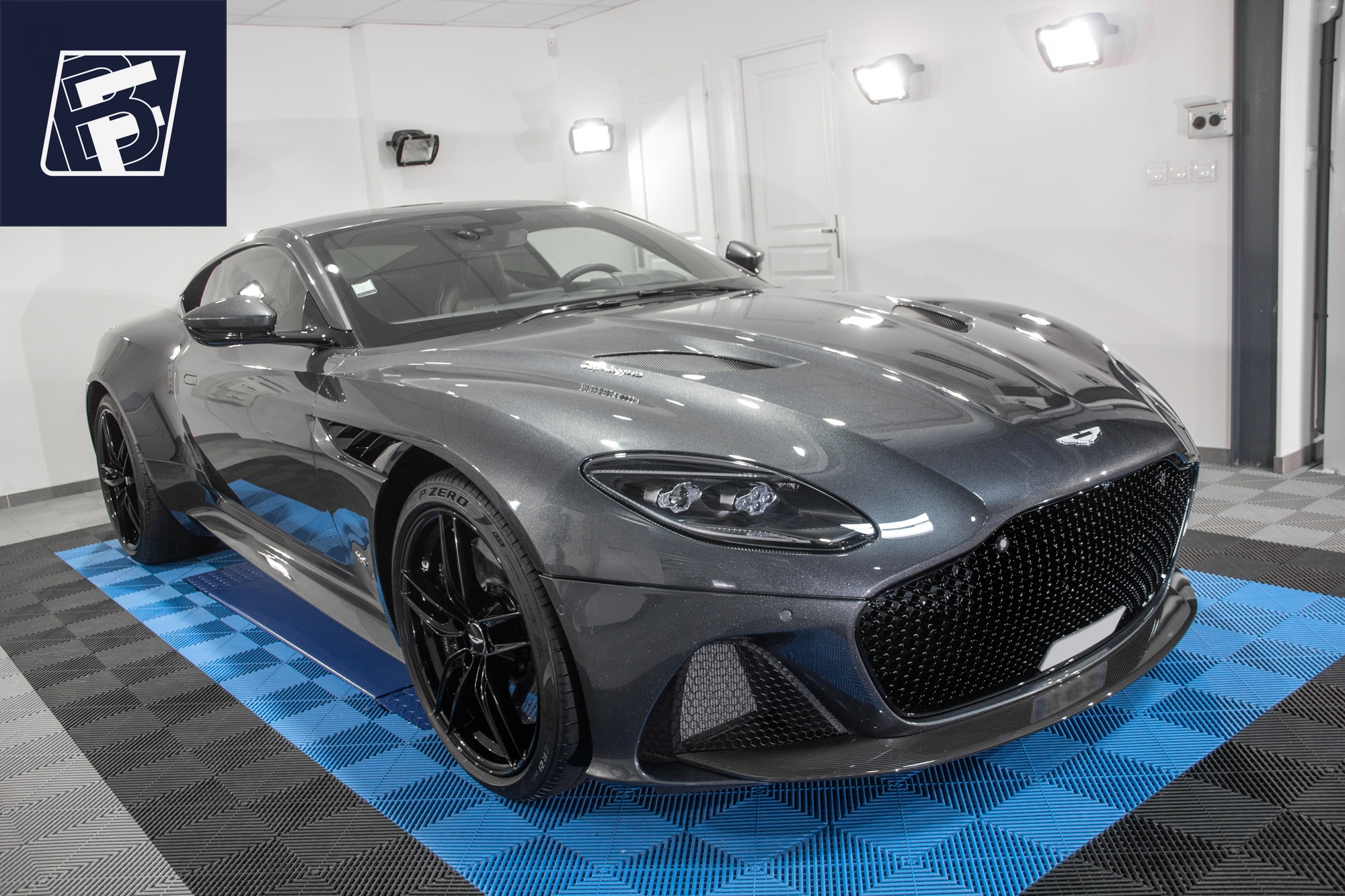 Detailing et céramique Aston Martin DBS Superleggera - ByFab Lyon